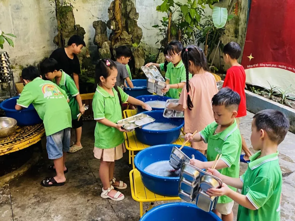 Học viên tham gia hoạt động bán trú thứ 7 tại XoXo